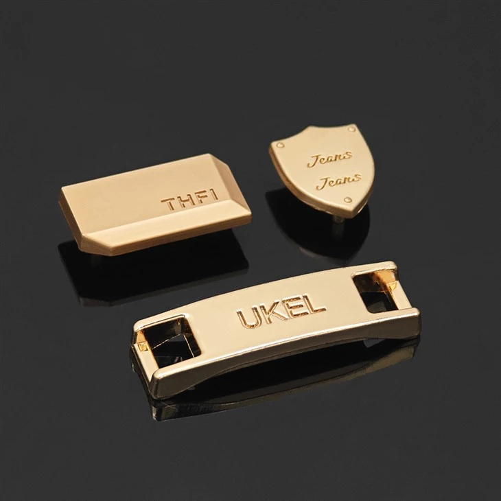 Custom Handbag Metal Logo Plates suppliers