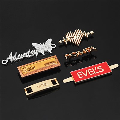 가방 브랜드 태그