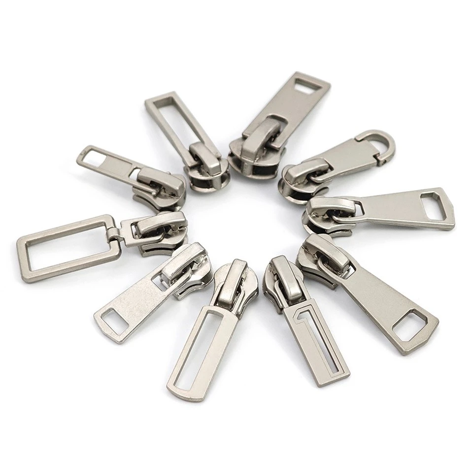 Custom Logo Zipper Pulls